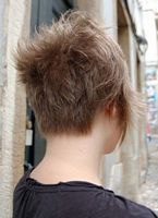 fryzury krótkie - uczesanie damskie z włosów krótkich zdjęcie numer 52B